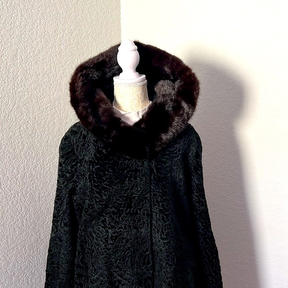 Vintage 40’s Mink & Curly Black Persian Lamb Coat - Picture 2 of 12